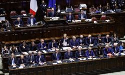 Premier Włoch Meloni w expose: rząd nie zamierza hamować lub sabotować UE