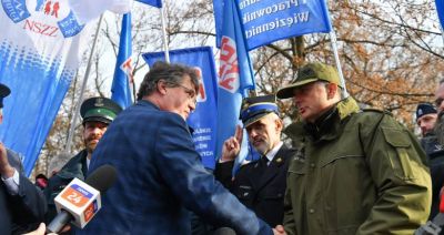 Wiceszef MSWiA na proteście służb mundurowych: słyszymy wasze głosy