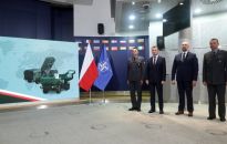 Artyleria rakietowa z Korei Pd. i USA z polskimi elementami; szef MON zatwierdził umowę