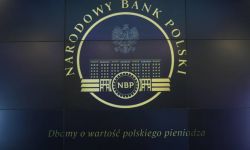 NBP obniżył prognozę wzrostu gospodarczego w 2023 r. z 1,4 proc. do 0,7 proc.