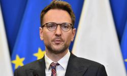 W.Buda: zarząd przymusowy na akcjach PAO Gazprom w EuRoPol Gazie konieczny dla bezpieczeństwa infrastruktury krytycznej