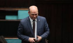 Minister Szynkowski vel Sęk: ponosimy wielki wysiłek na rzecz Ukrainy, nie możemy być karani blokowaniem KPO