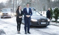 Premier Morawiecki przybył do Helsinek na spotkanie z szefową fińskiego rządu