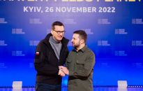 Premier Morawiecki w Kijowie: rozbudowujemy infrastrukturę graniczną, by wesprzeć eksport zboża z Ukrainy