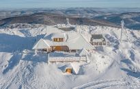 Do Chatki Puchatka znów można wędrować żółtym szlakiem