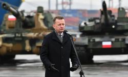 M.Błaszczak po rozmowie z niemieckim MON: z rozczarowaniem przyjąłem decyzję o odrzuceniu wsparcia dla Ukrainy; będą ustalenia ws. umieszczenia Patriotów w Polsce