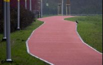 650 m profesjonalnej ścieżki biegowej nad Wisłokiem