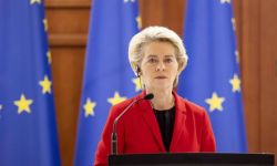 Szefowa KE: tej zimy jesteśmy bezpieczni; energetyczny szantaż Rosji się nie powiódł