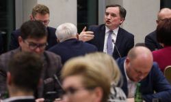 Sejm: komisja negatywnie zaopiniowała wniosek ws. wotum nieufności wobec szefa MS