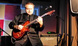 Odszedł Jarosław Śmietana, filar polskiej gitary jazzowej