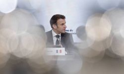 Prezydent Macron: jest porozumienie w sprawie wycofania ciężkiej broni z elektrowni jądrowej w Zaporożu