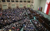 Sejm przyjął uchwałę uznającą Rosję za państwo sponsorujące terroryzm wraz z poprawką PiS