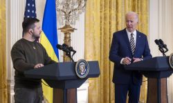 Prezydent Biden: Ukraina może odnieść sukces na polu bitwy i odniesie też sukces przy stole negocjacyjnym