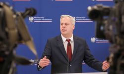 Wiceszef MAP: rozpoczęliśmy dostawy węgla do prawie wszystkich gmin