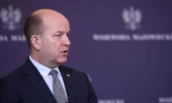 Wojewoda Radziwiłł: blisko miliard zł na Mazowszu na wsparcie uchodźców, pomoc z UE symboliczna