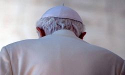 Watykan: stan Benedykta XVI ciężki, ale stabilny