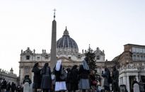 Watykan: w czwartek 5 stycznia msza pogrzebowa Benedykta XVI pod przewodnictwem Franciszka