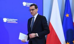 W KPRM rozpoczęło się spotkanie premiera z posłami Solidarnej Polski