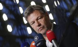 Wicekanclerz: Niemcy nie powinny stawać na drodze Polsce w kwestii Leopardów