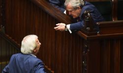 Sejm przeciw wnioskowi o informację premiera ws. wypełniania kamieni milowych KPO