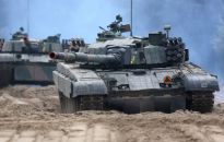 Ukraina: prezydent Zełenski i premier Szmyhal dziękują Polsce za decyzję o przekazaniu kolejnych czołgów