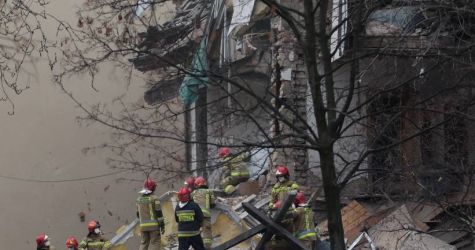 Katowice: śmiertelna ofiara wybuchu gazu; pod gruzami może być jeszcze jedna osoba