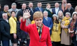 W. Brytania: szefowa rządu Szkocji Sturgeon zapowiedziała rezygnację