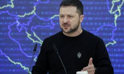 Prezydent Zełenski: utrzymywanie pod kontrolą sytuacji na froncie, to priorytet