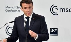 Prezydent Macron na Konferencji Bezpieczeństwa w Monachium: bezwzględnie musimy wzmocnić wsparcie dla Ukrainy