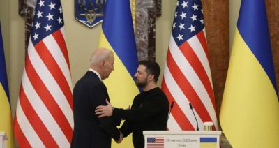 CNN: prezydent Biden dopiero w piątek zdecydował, że pojedzie do Kijowa