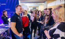 Setki ofert pracy na targach w Hali Podpromie