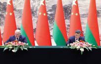 Przywódcy Białorusi i Chin podpisali dokumenty pozwalające na omijanie sankcji nałożonych na Rosję