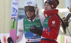 Narciarskie MŚ - czwarte miejsce polskiej drużyny skoczków. Triumf Słowenii