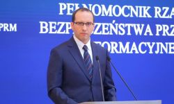 Sekretarz stanu w KPRM: analizujemy możliwości karania za dezinformację