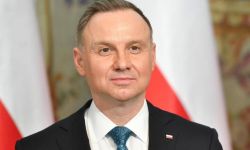 Prezydent Duda w CNN: Polska jest gotowa przekazać Ukrainie swoje MiG-i. Uważam że Ukraina będzie miała F-16