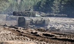 Szef MON: przekazaliśmy Ukrainie kolejne 10 Leopardów