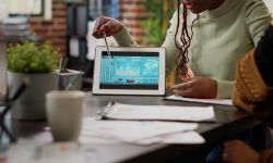 Aplikacje dedykowane dla firm - czy warto w nie zainwestować?