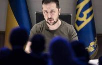 Prezydent Zełenski: przyszłość Ukrainy zależy od kluczowych bitew na wschodzie