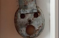 Śmieci jako artefakty. Krzysztof Pisarek w Galerii Pastuła