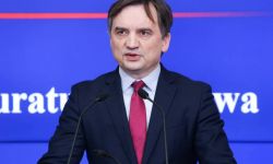 Zbigniew Ziobro: władze Warszawy powinny dziękować za wykrycie tzw. afery śmieciowej