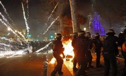 Francja: starcia demonstrantów z policją na paryskim placu Republiki