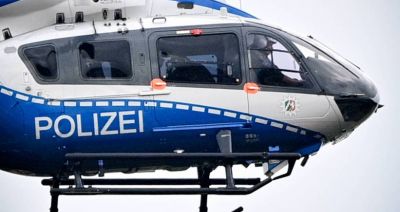 Niemcy: mężczyzna wjeżdżał w ludzi na parkingu lotniska w Kolonii/Bonn. Są ranni