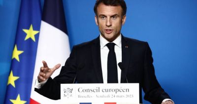Prezydent Francji Emmanuel Macron w Brukseli: nie ustąpię przed przemocą