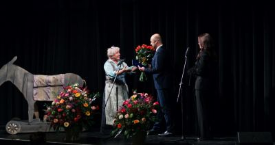 W Międzynarodowy Dzień Teatru nagrody dla ludzi teatru