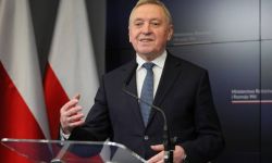 Kowalczyk: rząd wystąpi do UE o klauzulę ochronną dotyczącą granicy z Ukrainą