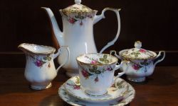 Na porcelanie malowane