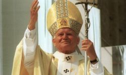 Prezydent: Jan Paweł II był wielkim przywódcą duchowym i politykiem; wymaga dziś spokojnej i konsekwentnej obrony