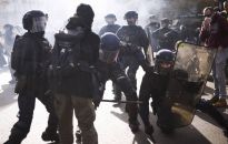Francja: ostre starcia policji z demonstrantami w Paryżu; kilkunastu policjantów rannych