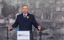 Prezydent Duda: pochylamy nisko głowę przed bohaterami Powstania w getcie warszawskim