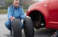 Wymiana opon na letnie i zimowe. Konieczność czy dobra reklama?!